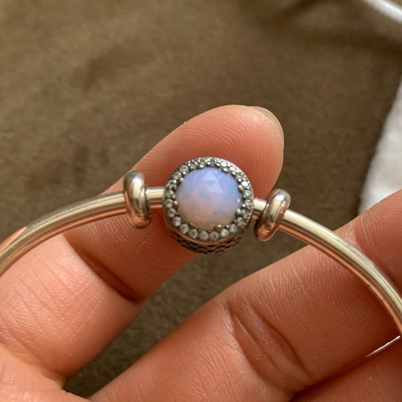 Pandora Open Bangle Charm Bracelet w/ 1 Pandora Charms & 2 Pandora Stoppers EUC - Picture 5 of 16